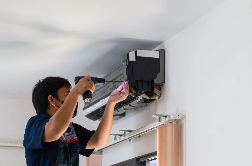 MESA Plumbing technician delivering top-quality Air Conditioner Repair Services, showcasing the advantages of choosing our reliable services.